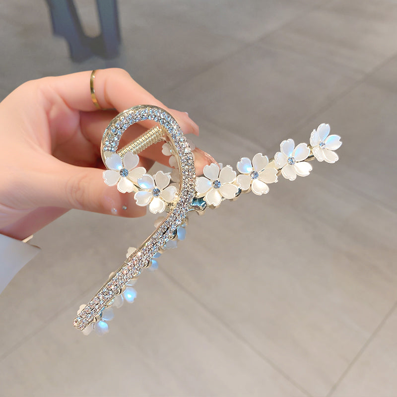 UrCoolest Pearl Butterfly Hair Clip